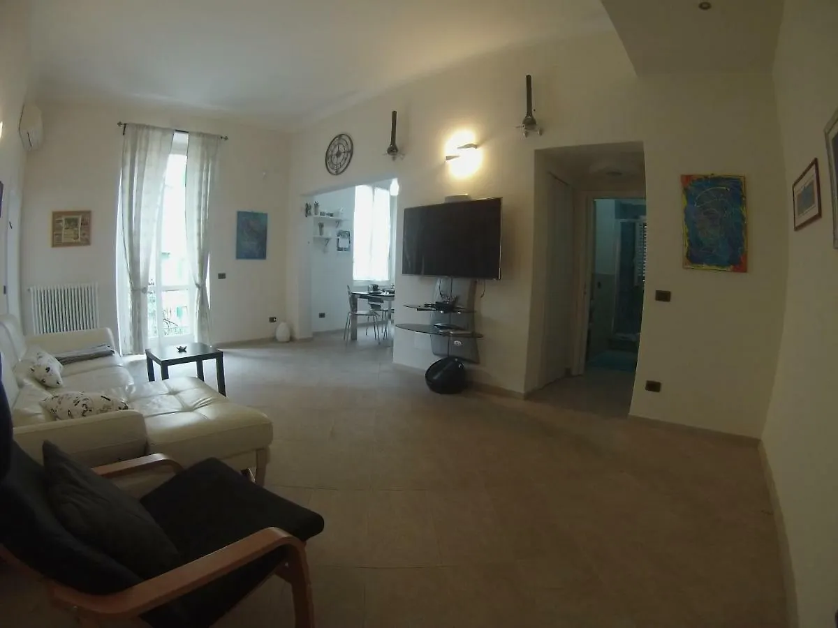 A Casa Di Erica Apartment Savona